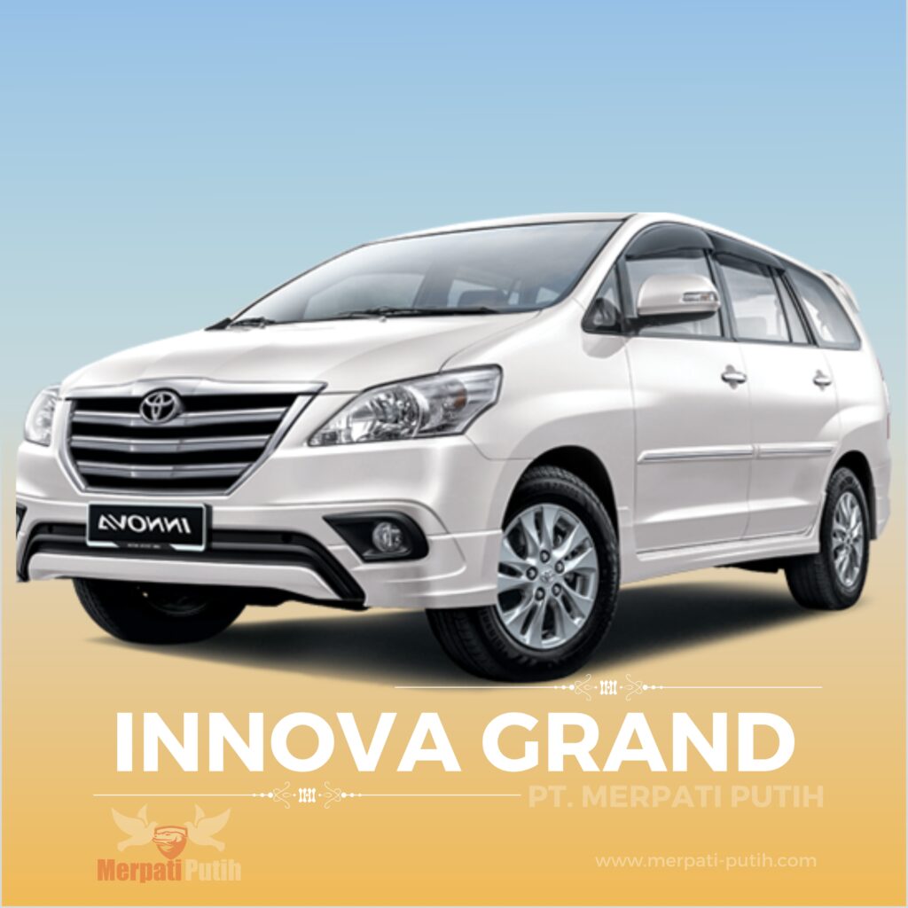 innova grand labuan bajo